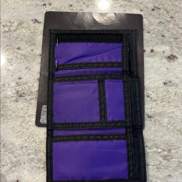 NFL Vikings Purple and Black Wallet - Picture 2 of 3